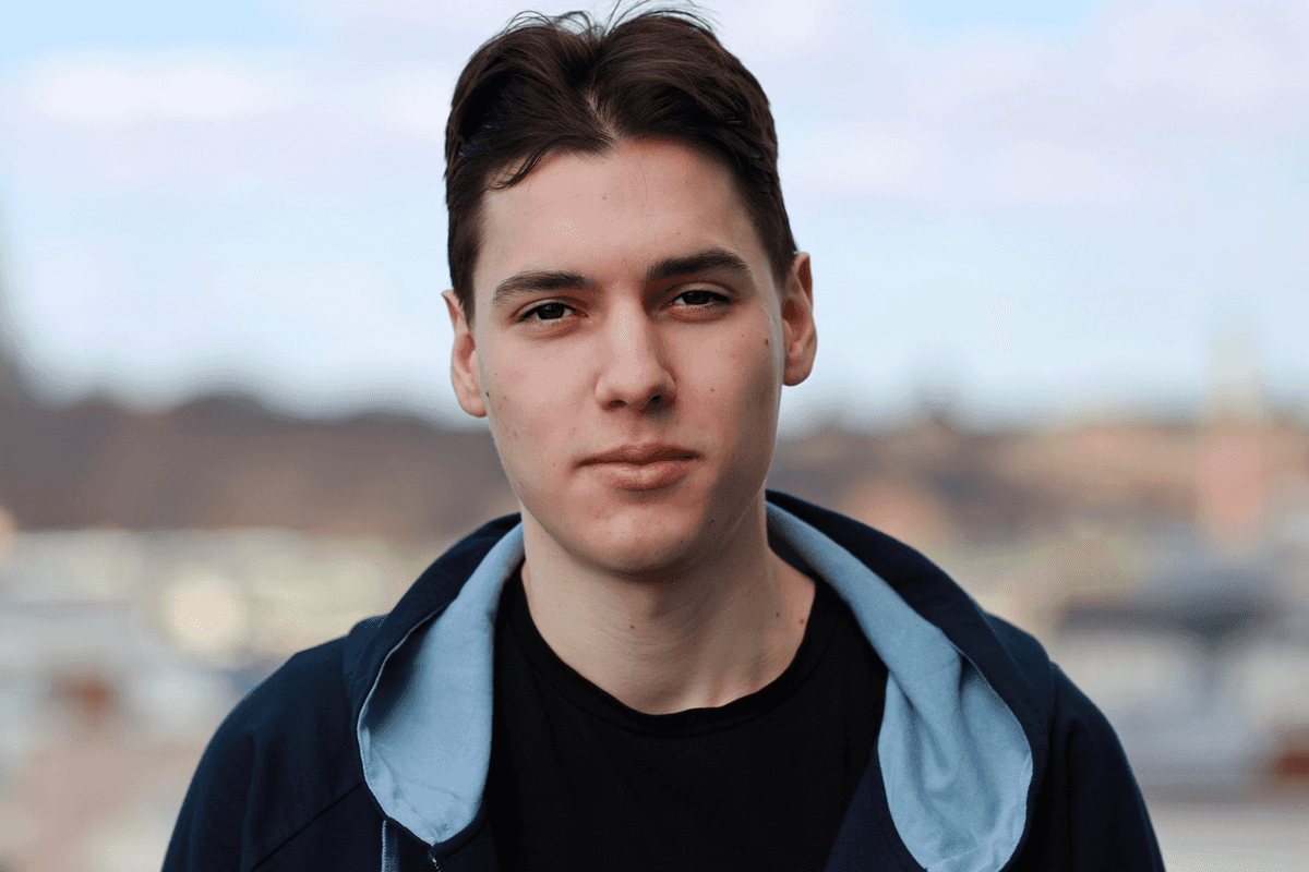 Max Bechtel börjar på Anzr! Max Bechtel börjar på Anzr!